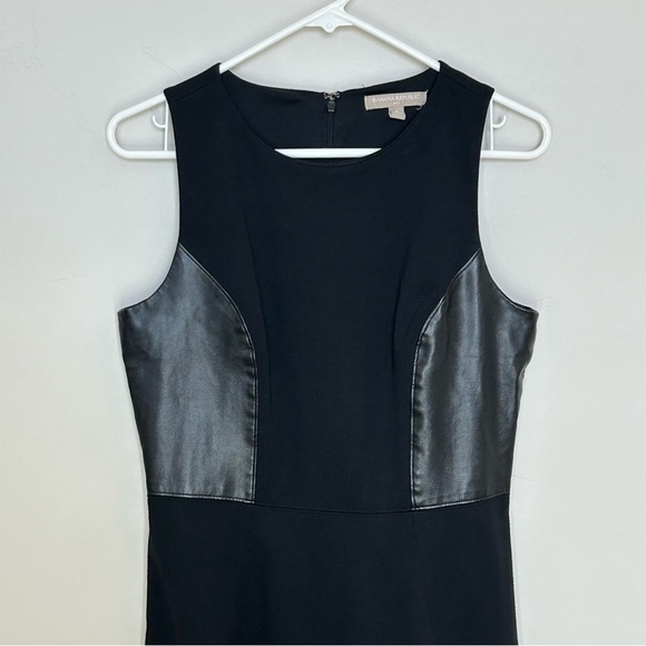 Banana Republic Sleeveless Fit & Flare Black Dress, Faux Leather Inserts, Size 8 - Picture 4 of 7